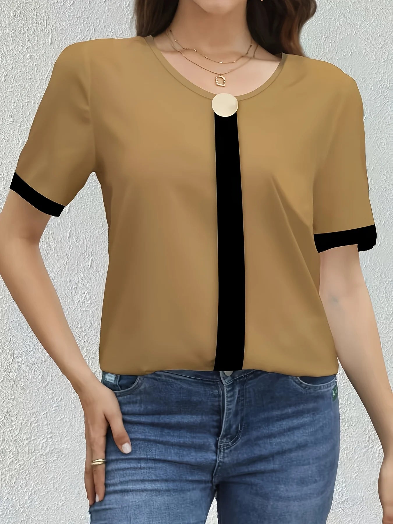 Temperament Loose Woman Shirt Fashion Casual Blouse Elegant short Sleeve Woman Shirt Holiday Weekend Top